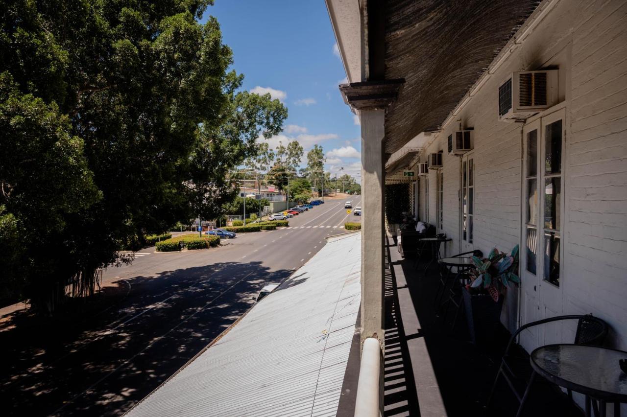 Grand Hotel Mount Morgan Exterior photo